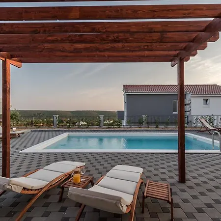 Dalmacija 365 Sukosan, Zadar County