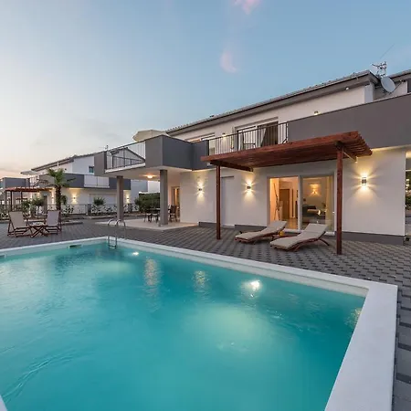 Dalmacija 365 Sukosan, Zadar County Villa Debeljak