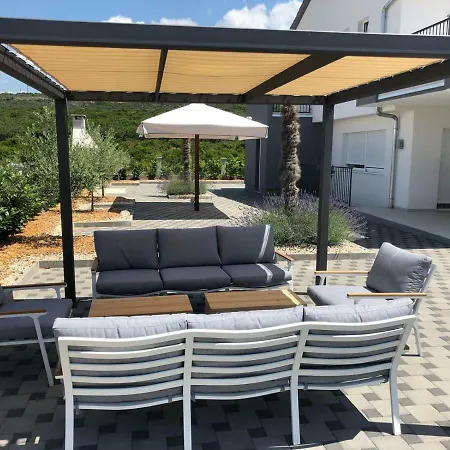 Dalmacija 365 Sukosan, Zadar County * Debeljak