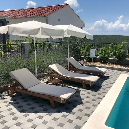 Dalmacija 365 Sukosan, Zadar County Villa