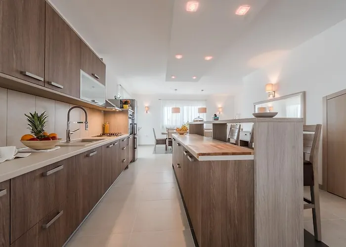 Dalmacija 365 Sukosan, Zadar County Debeljak