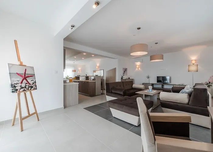 Dalmacija 365 Sukosan, Zadar County