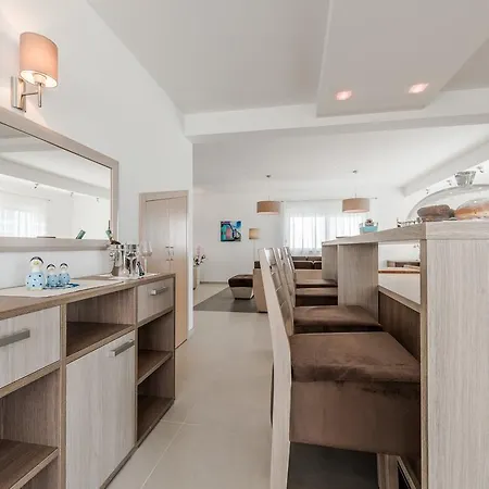 Dalmacija 365 Sukošan, Zadar County Vila