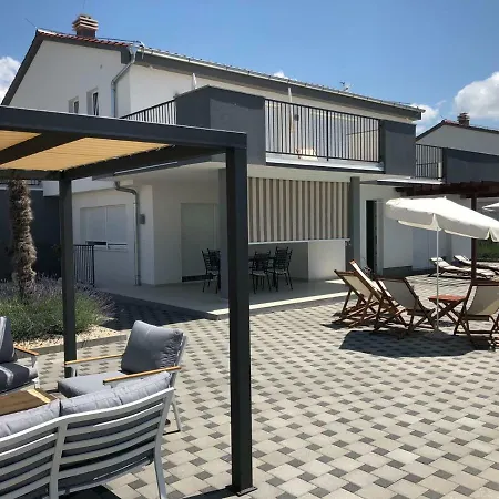 빌라 Dalmacija 365 Sukosan, Zadar County *